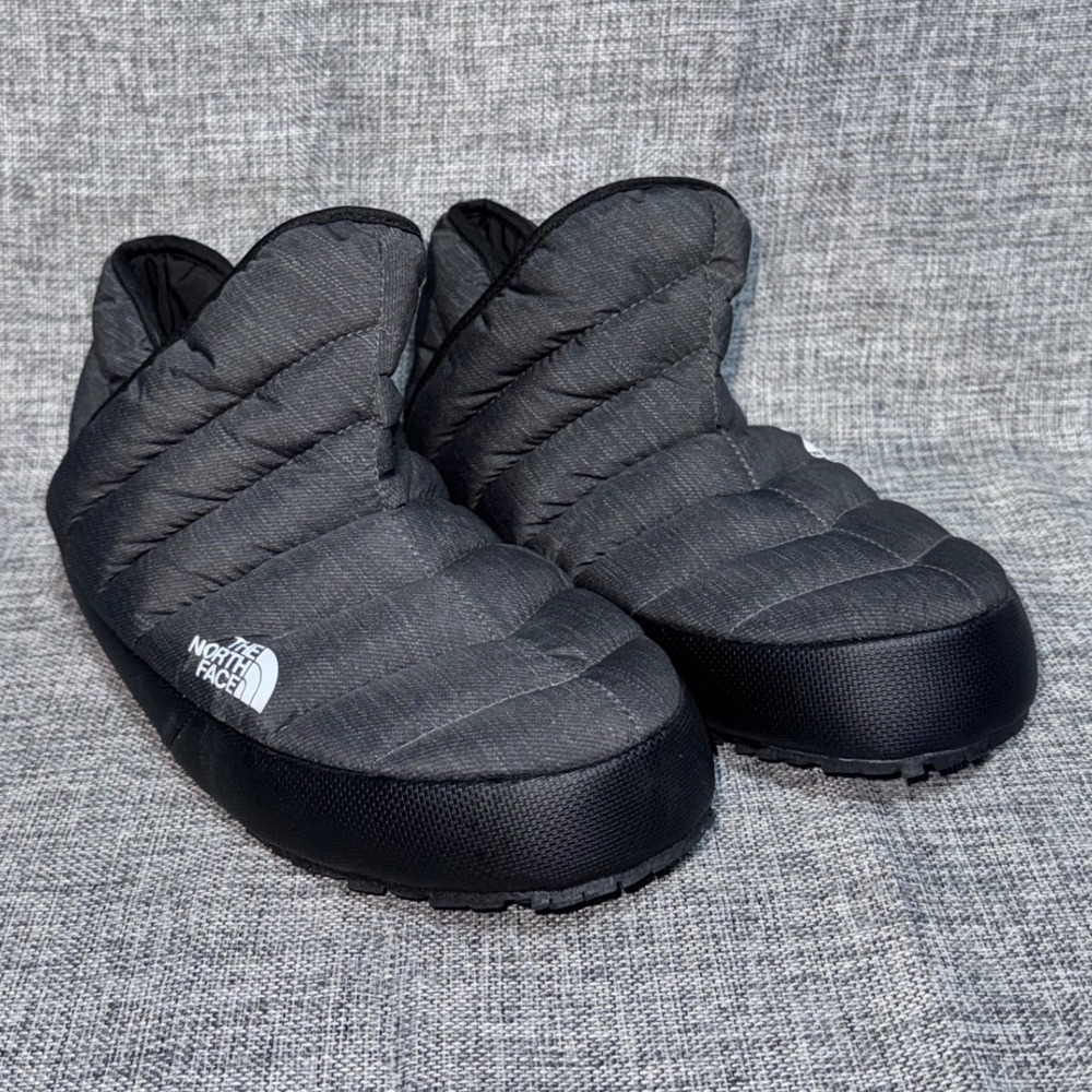 The North Face Thermoball Traction Bootie Womens 7 Dark Grey NF0A331H
